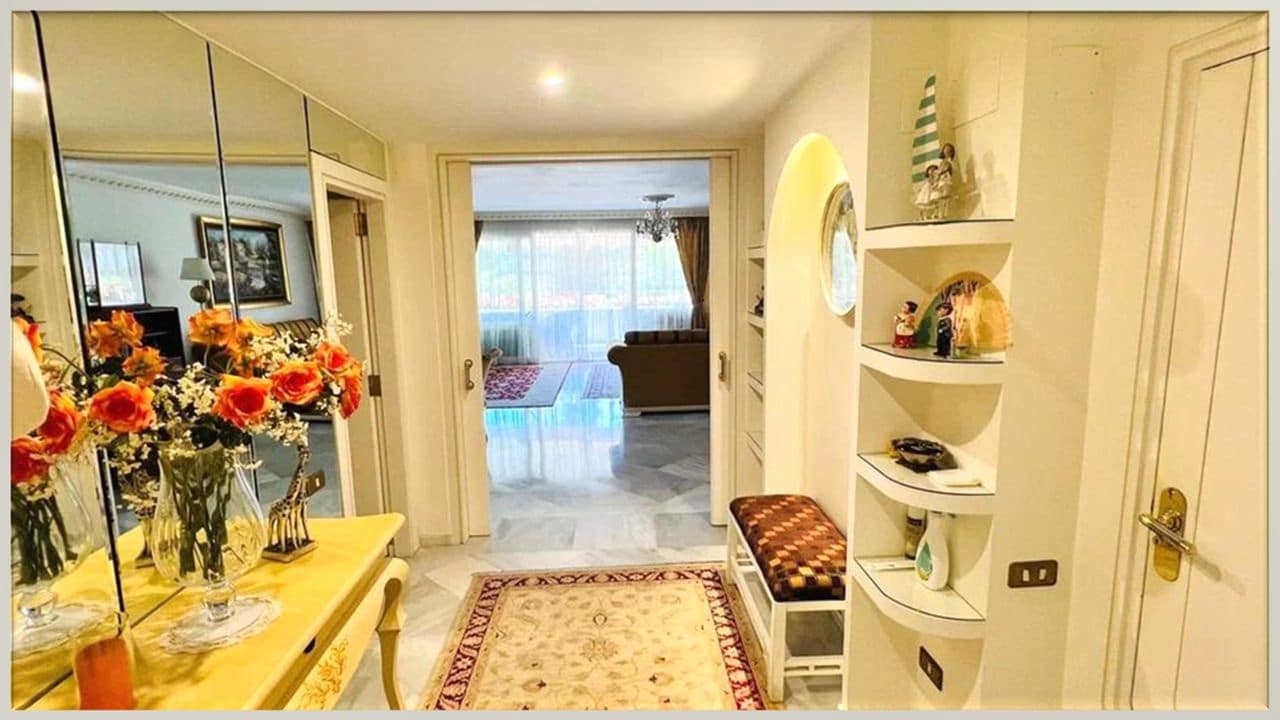 3 bedroom Apartment for sale in Golden Mile - € 1,890,000 (Ref: 9362727)