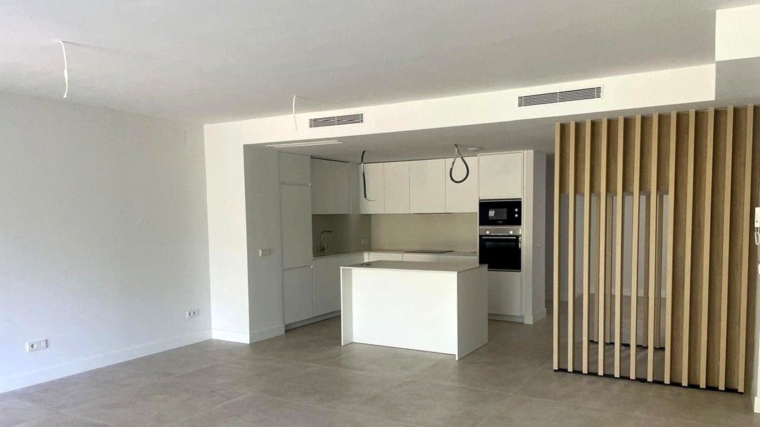 3 sypialnia Dom do wynajęcia w Mijas Costa z garażem - 3 500 € (Ref: 9362728)