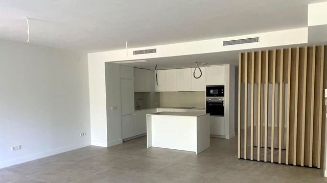 3 bedroom Townhouse for rent in Mijas Costa, Mijas with garage - € 3,500 (Ref: 9362728)