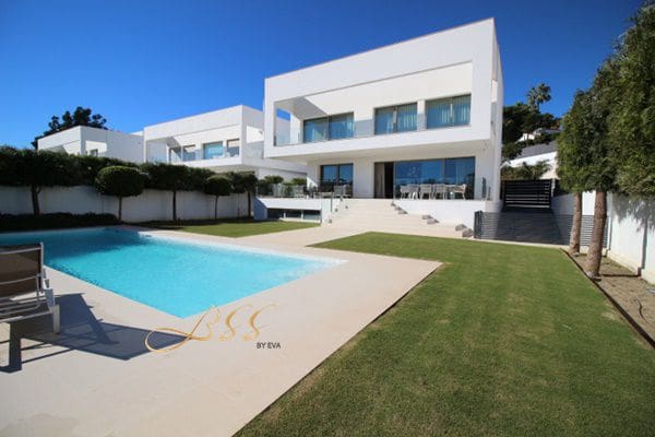 5 sypialnia Willa na sprzedaż w Guadalmina Baja, Marbella - 2 690 000 € (Ref: 9362730)