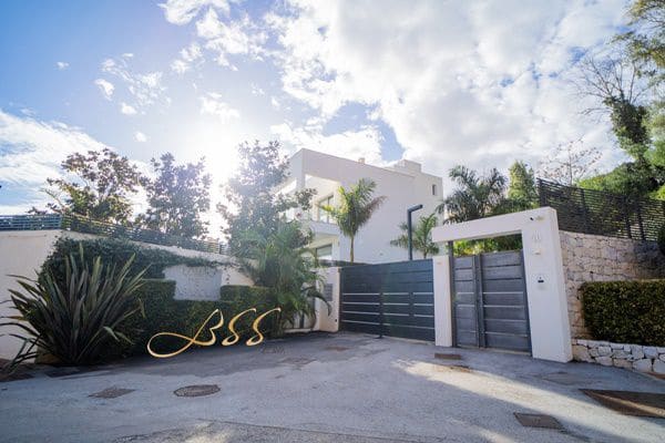 5 sypialnia Willa na sprzedaż w Guadalmina - 2 690 000 € (Ref: 9362730)