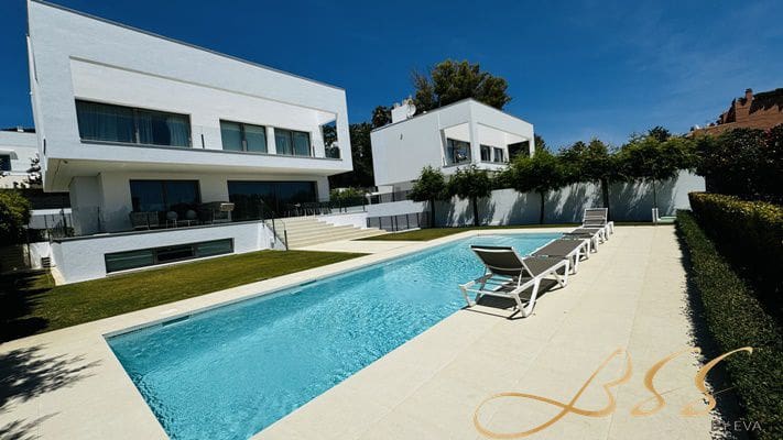 5 sypialnia Willa na sprzedaż w Guadalmina - 2 690 000 € (Ref: 9362730)