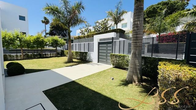 5 sypialnia Willa na sprzedaż w Guadalmina Baja, Marbella - 2 690 000 € (Ref: 9362730)