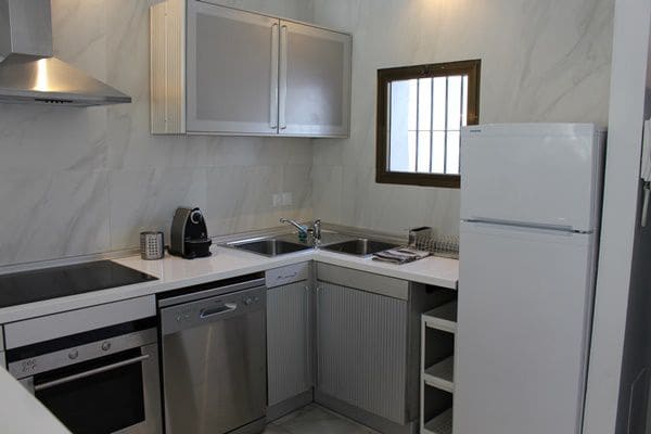 3 bedroom Apartment for rent in Nueva Andalucia, Marbella with garage - € 3,250 (Ref: 9362731)