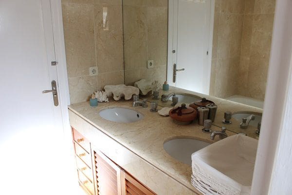 3 camera da letto Appartamento da affittare in Nueva Andalucia con garage - 3.250 € (Rif: 9362731)