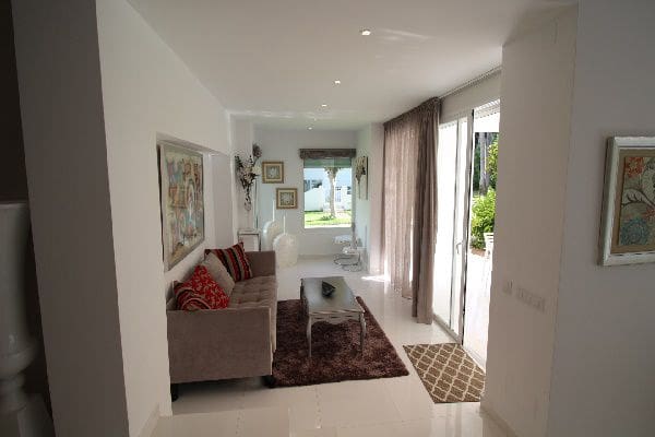 3 sypialnia Apartament do wynajęcia w Puerto Banus z garażem - 4 500 € (Ref: 9367809)