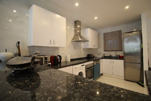 3 sypialnia Apartament do wynajęcia w Puerto Banus z garażem - 4 500 € (Ref: 9367809)