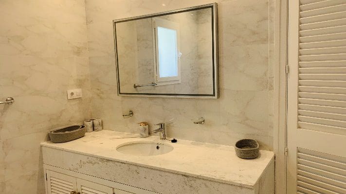 3 sypialnia Apartament do wynajęcia w Puerto Banus z garażem - 4 500 € (Ref: 9367809)