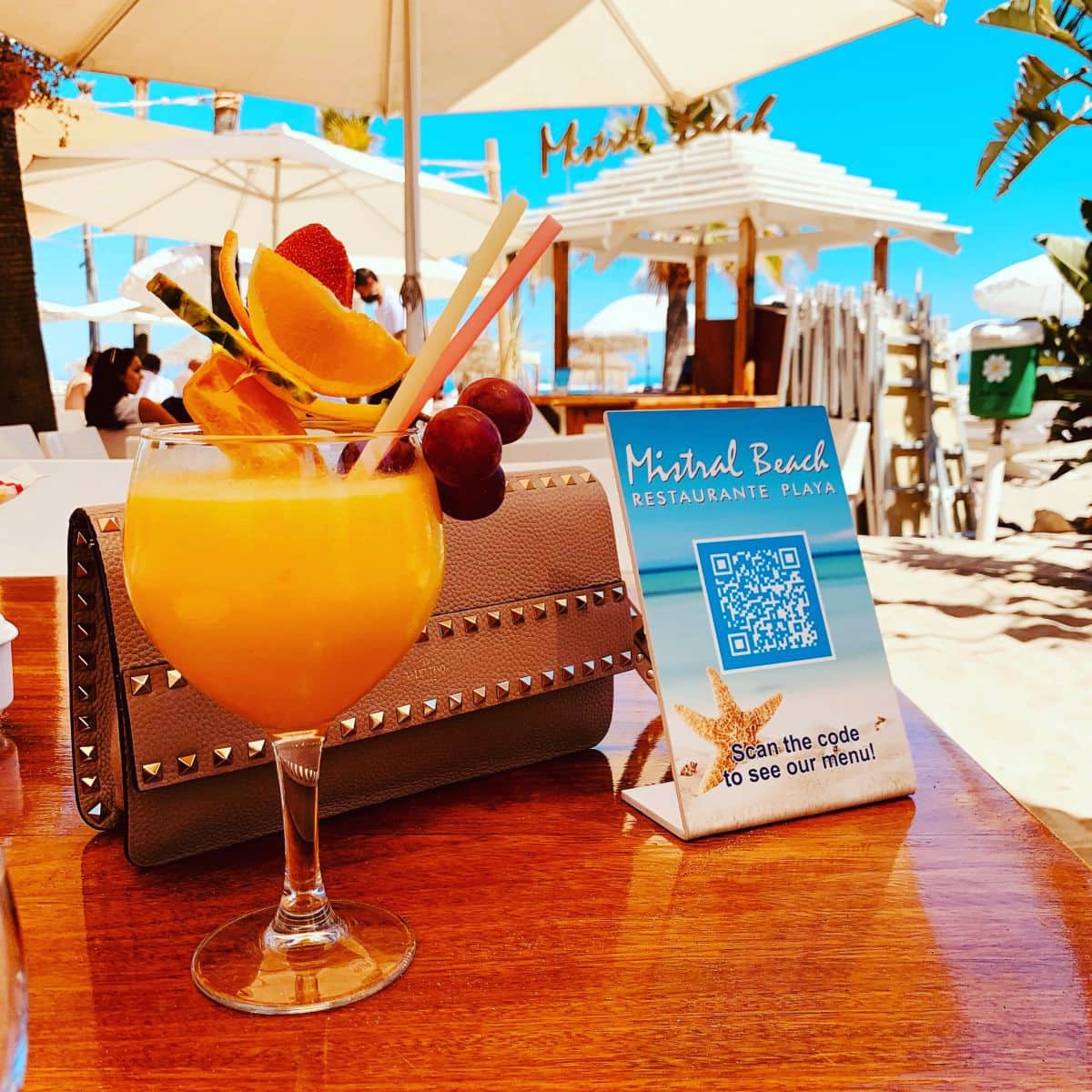 3 sypialnia Apartament do wynajęcia w Puerto Banus z garażem - 4 500 € (Ref: 9367809)