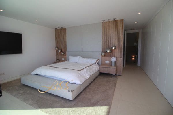 5 bedroom Villa for rent in Guadalmina - € 17,500 (Ref: 9430943)