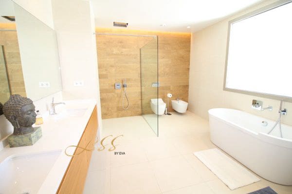 5 bedroom Villa for rent in Guadalmina - € 17,500 (Ref: 9430943)