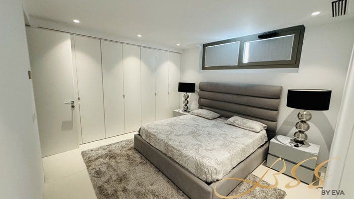 5 bedroom Villa for rent in Guadalmina - € 17,500 (Ref: 9430943)