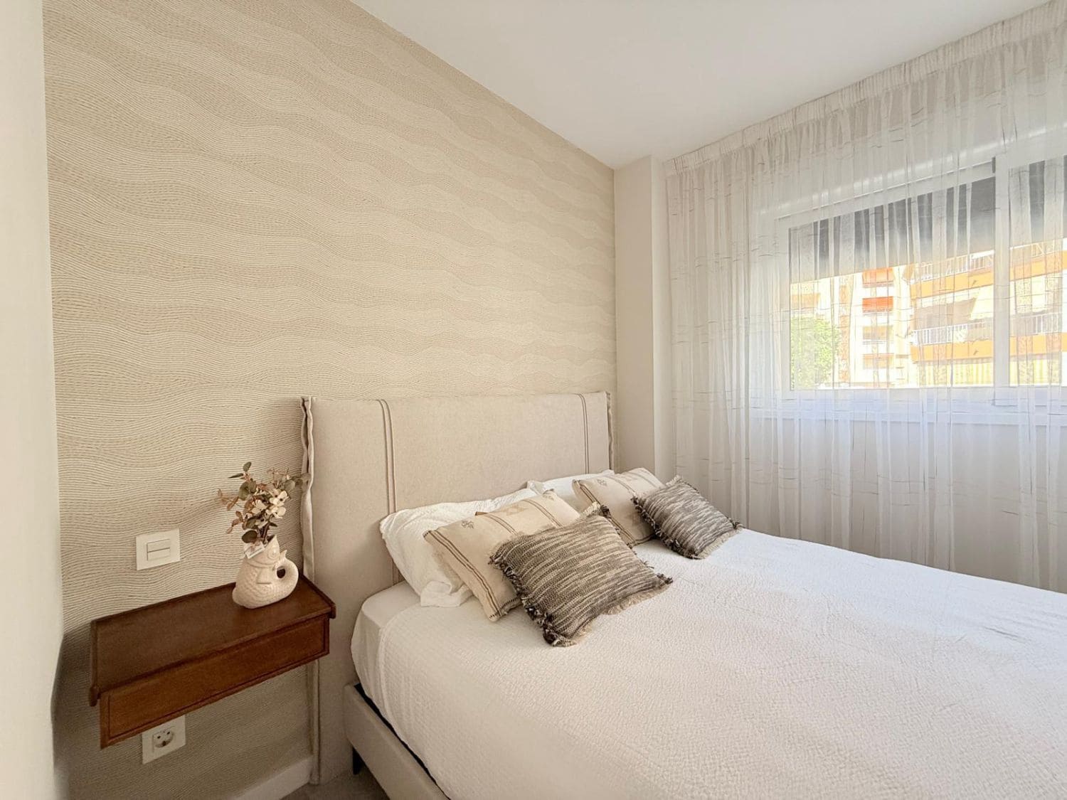 3 Zimmer Apartment zu vermieten in Marbella mit Garage - 3.500 € (Ref: 9433330)