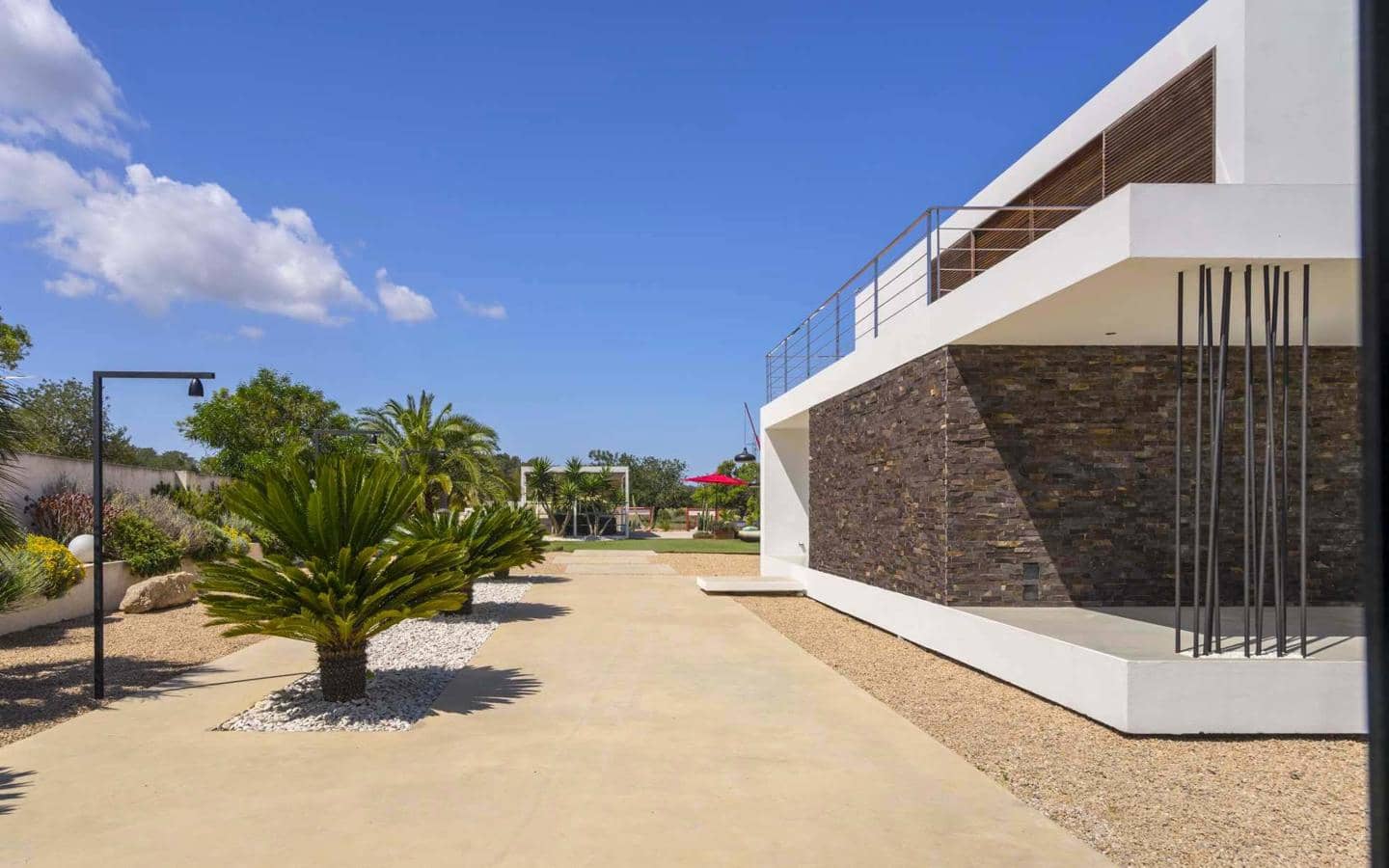 Chalet de 4 habitaciones en San Jose / Sant Josep de Sa Talaia en alquiler con piscina - 12.000 € (Ref: 10062485)