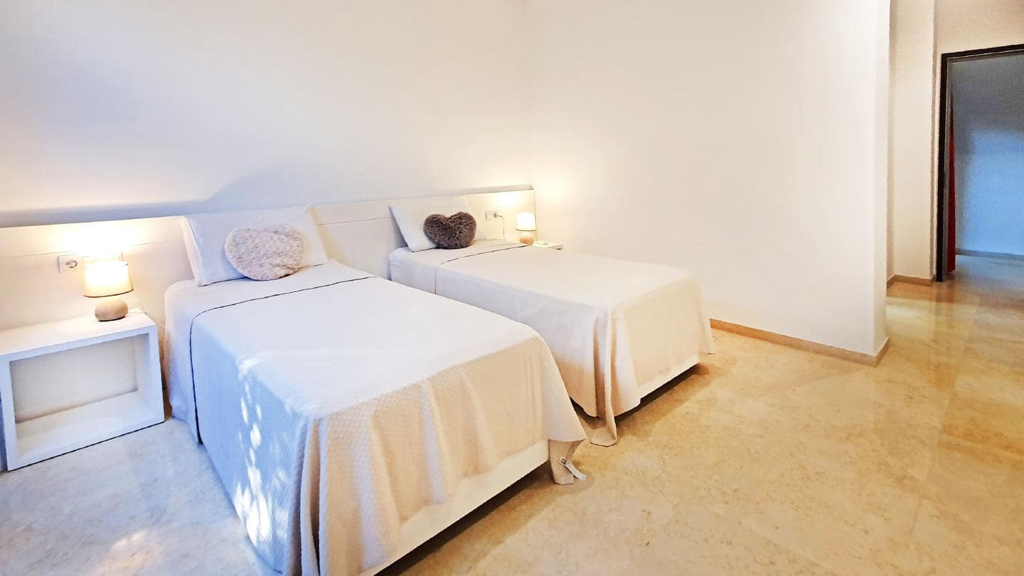 5 sypialnia Willa do wynajęcia w Sant Antoni de Portmany z basenem - 15 000 € (Ref: 10130531)