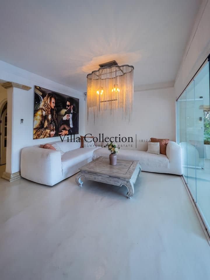 14 slaapkamer Villa te koop in Santa Eulalia / Santa Eularia met zwembad - € 6.000.000 (Ref: 4372559)