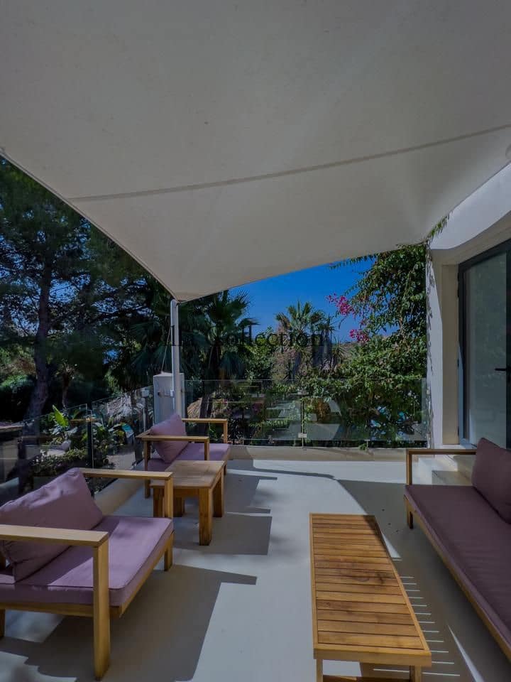 14 slaapkamer Villa te koop in Santa Eulalia / Santa Eularia met zwembad - € 6.000.000 (Ref: 4372559)