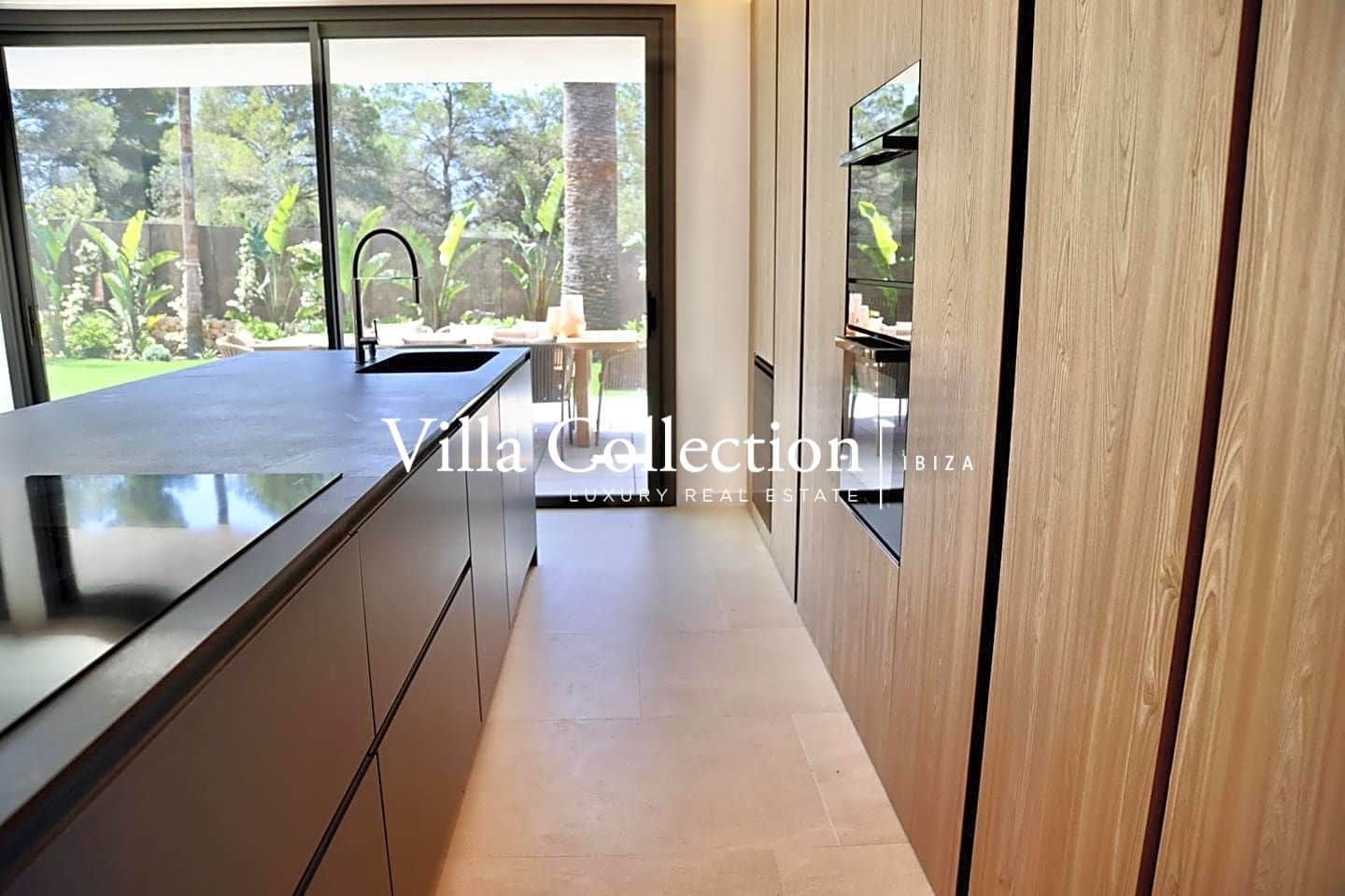 5 soveværelse Villa til salg i Santa Eulalia / Santa Eularia med swimmingpool garage - € 2.950.000 (Ref: 4443760)