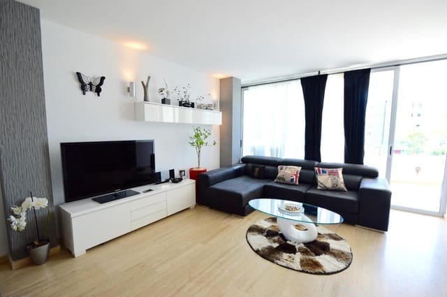 3 bedroom Flat for rent in Ibiza / Eivissa town - € 3,600 (Ref: 5149888)