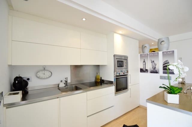 3 bedroom Flat for rent in Ibiza / Eivissa town - € 3,600 (Ref: 5149888)