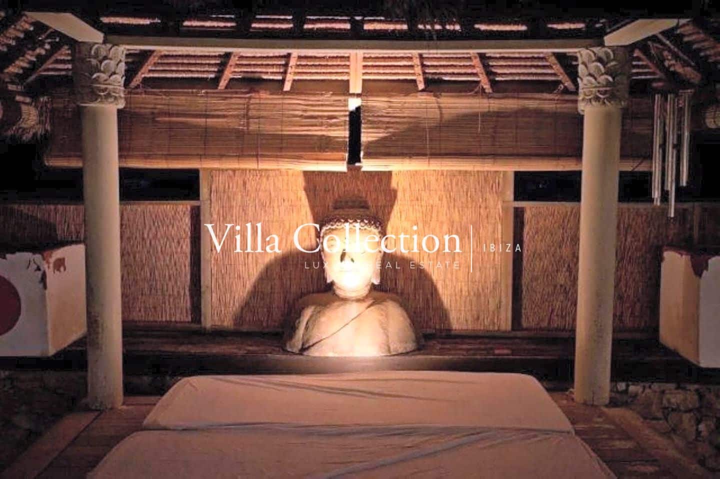 7 bedroom Villa for sale in Ibiza / Eivissa town with pool garage - € 8,000,000 (Ref: 5737623)