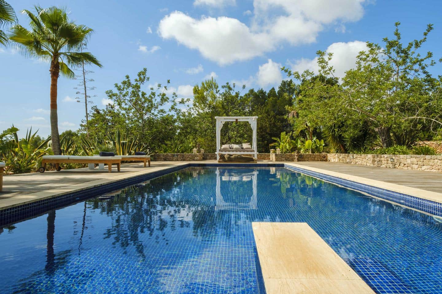 Villa/Maison de 4 chambres à louer à Ibiza ville avec piscine garage - 18 000 € (Ref: 5742789)