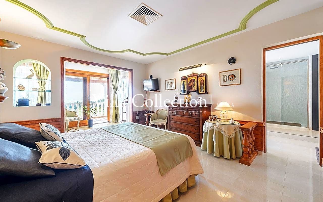 6 sypialnia Willa na sprzedaż w Miasto Ibiza / Eivissa z basenem garażem - 2 700 000 € (Ref: 5803930)