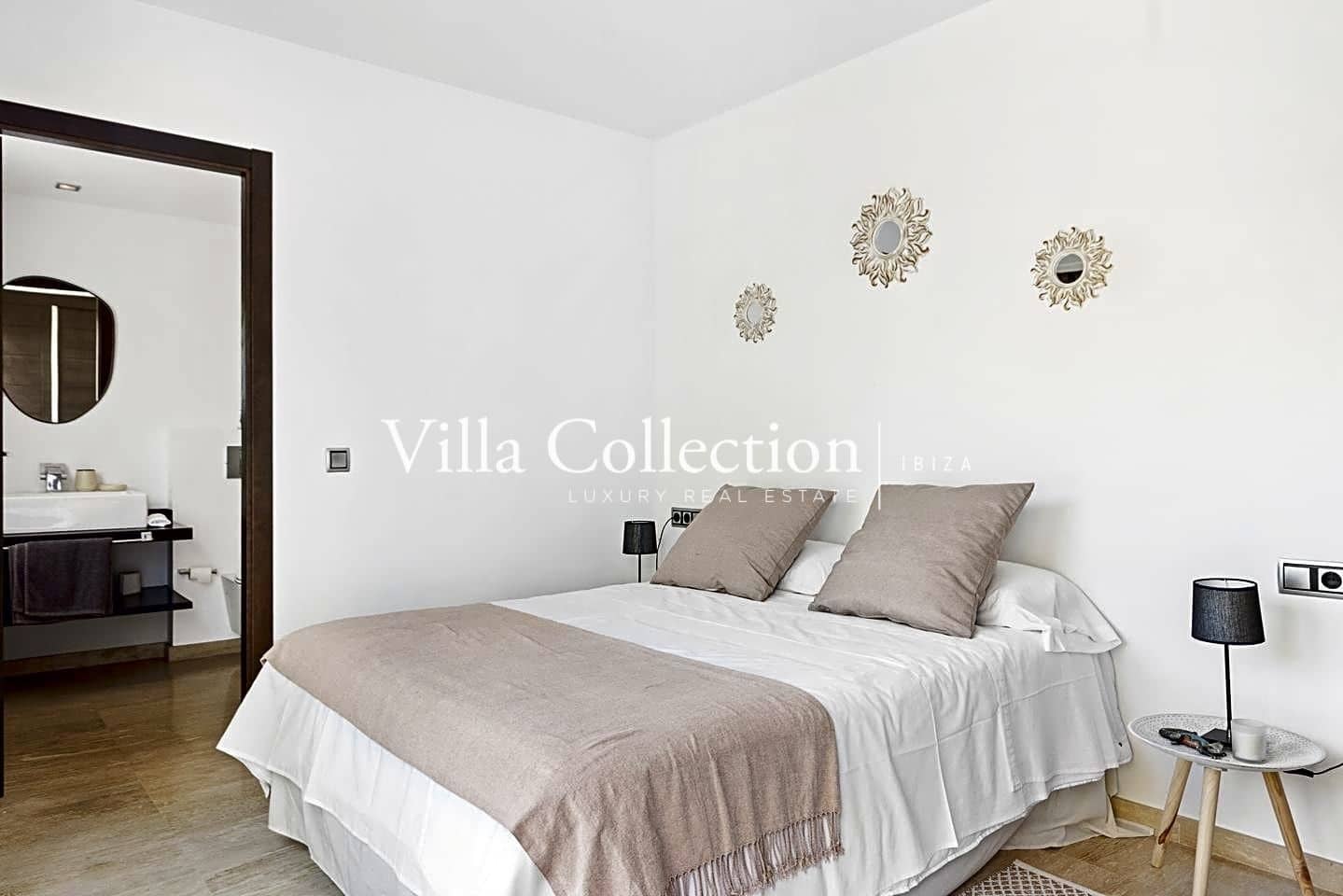 5 soveværelse Villa til salg i Ibiza by med swimmingpool garage - € 3.800.000 (Ref: 6327404)