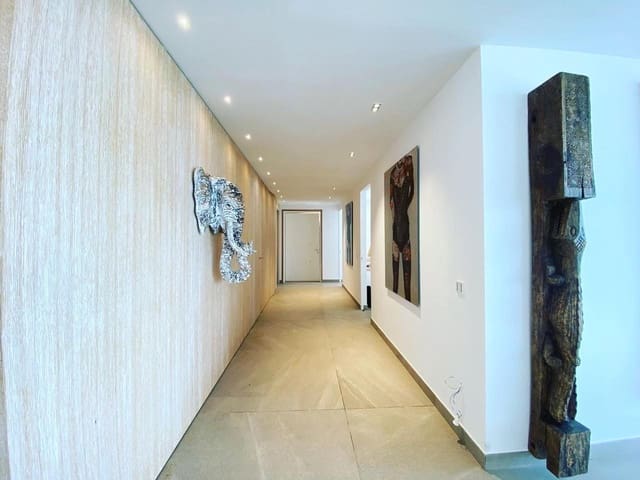 5 slaapkamer Villa te koop in Ibiza dorp met zwembad garage - € 8.925.000 (Ref: 6419476)