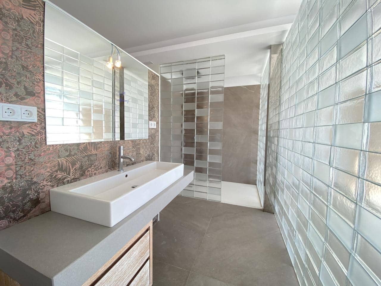 5 soveværelse Villa til salg i Ibiza by med swimmingpool garage - € 8.925.000 (Ref: 6419476)