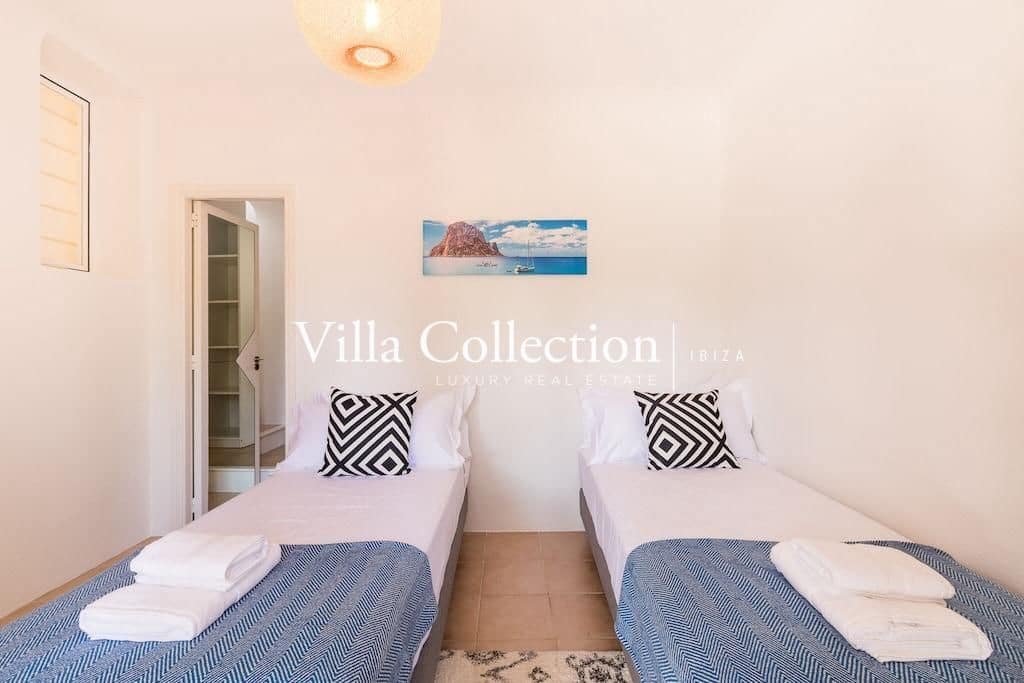 6 slaapkamer Villa te koop in San Jose / Sant Josep de Sa Talaia met zwembad - € 4.000.000 (Ref: 7433133)