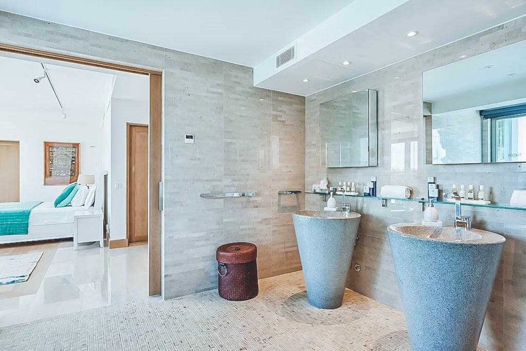 7 bedroom Villa for sale in San Jose / Sant Josep de Sa Talaia with pool - € 18,000,000 (Ref: 7454350)