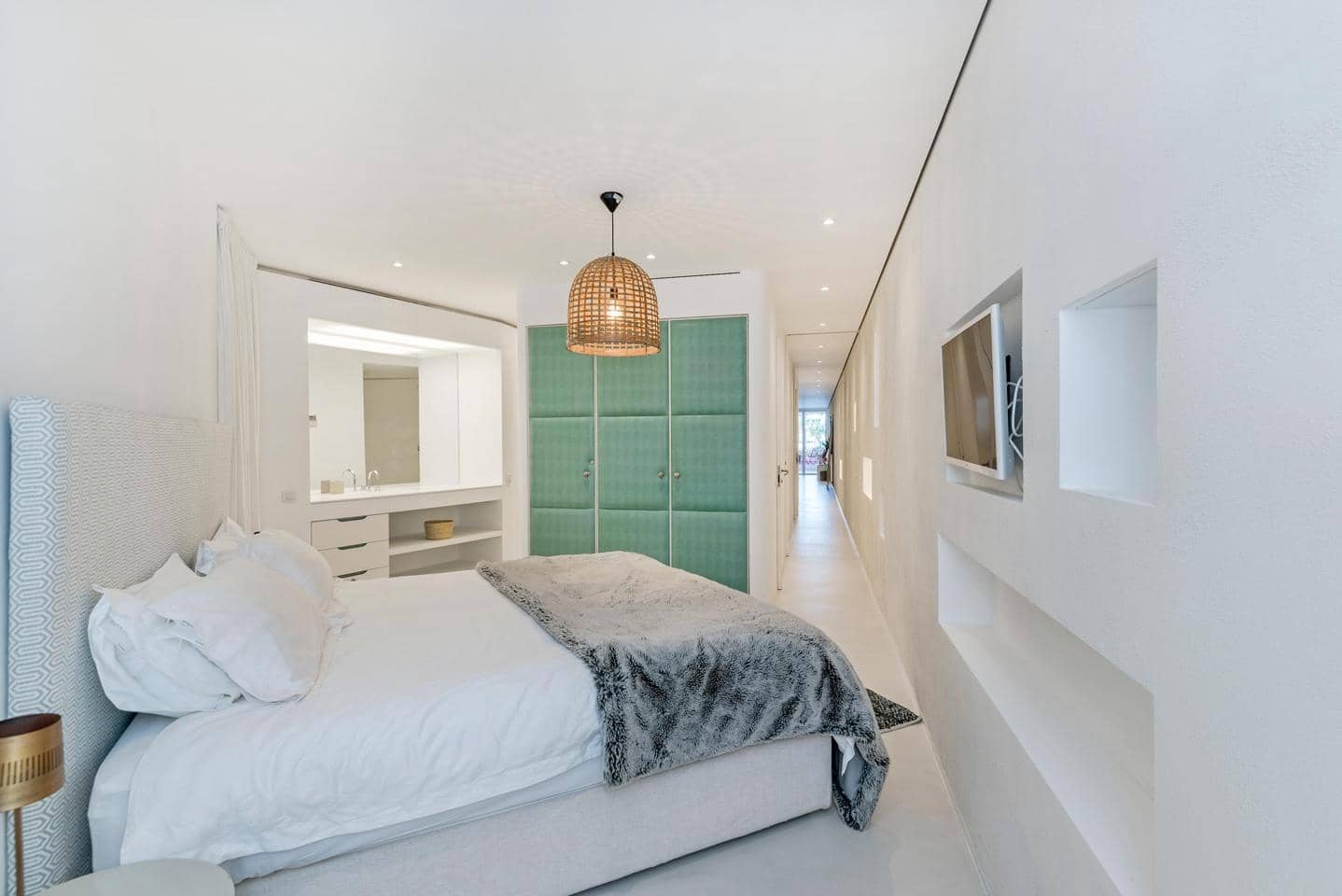 2 soveværelse Lejlighed til salg i Ibiza by med swimmingpool - € 1.350.000 (Ref: 7662513)