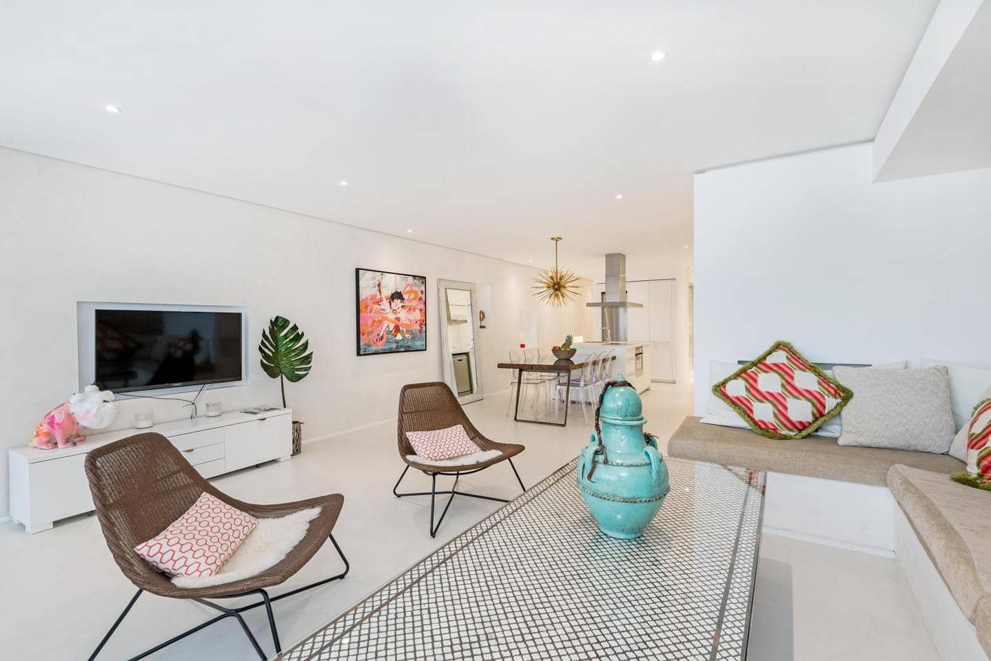 2 soveværelse Lejlighed til salg i Ibiza by med swimmingpool - € 1.350.000 (Ref: 7662513)