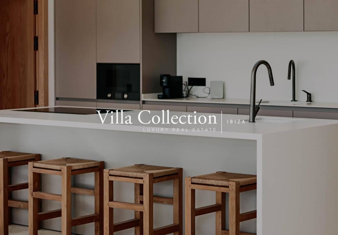 4 slaapkamer Villa te koop in Ibiza dorp met zwembad - € 4.500.000 (Ref: 7741669)