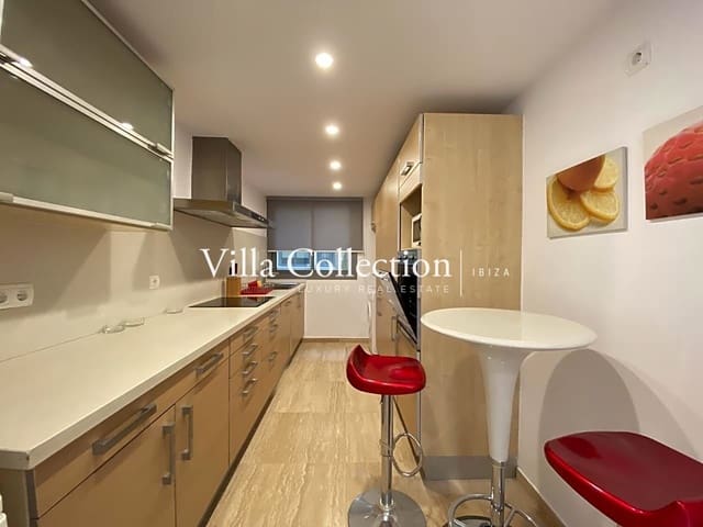 3 bedroom Flat for rent in Ibiza / Eivissa town with pool garage - € 7,400 (Ref: 7921469)