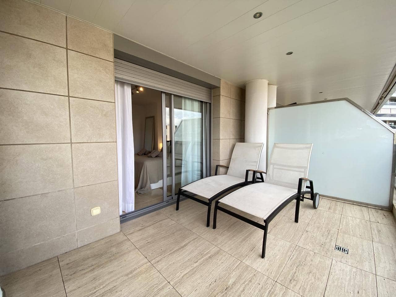 3 sypialnia Mieszkanie do wynajęcia w Miasto Ibiza / Eivissa z basenem garażem - 7 400 € (Ref: 7921469)