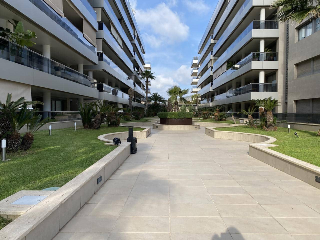 3 sypialnia Mieszkanie do wynajęcia w Miasto Ibiza / Eivissa z basenem garażem - 7 400 € (Ref: 7921469)