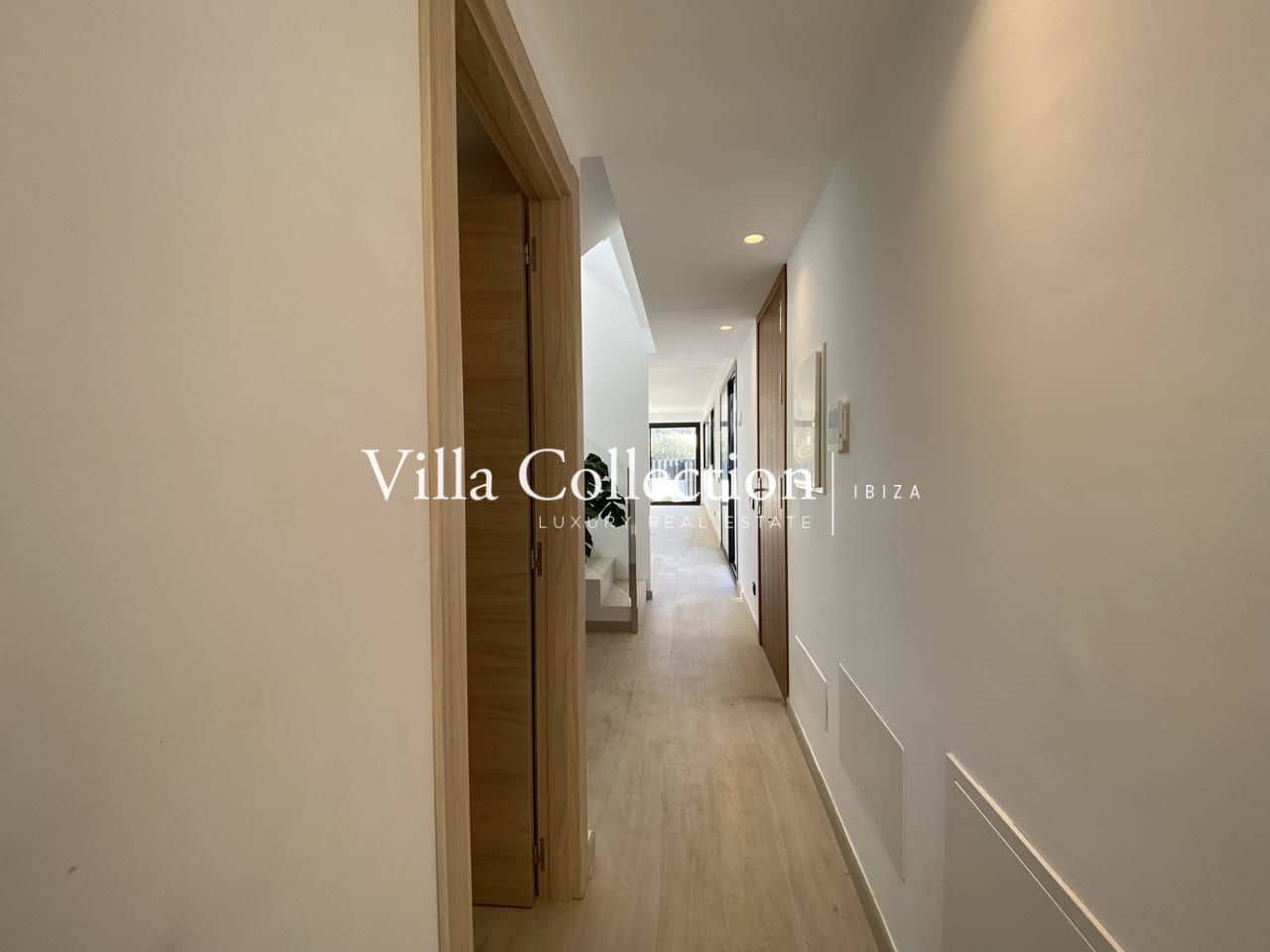 3 quarto Moradia para venda em Santa Eulalia / Santa Eularia com piscina garagem - 950 000 € (Ref: 7921472)