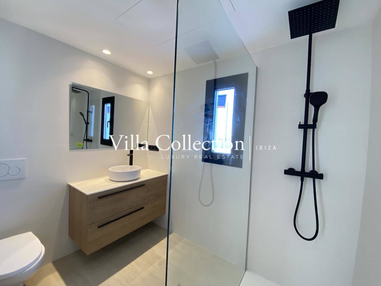 3 quarto Moradia para venda em Santa Eulalia / Santa Eularia com piscina garagem - 950 000 € (Ref: 7921472)