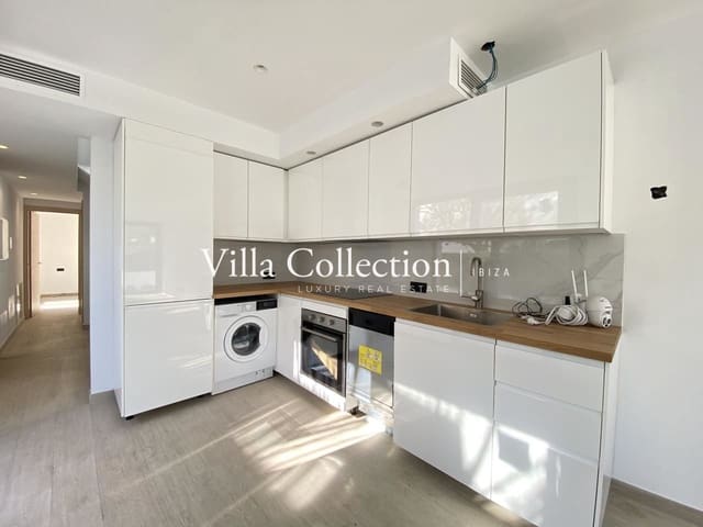 3 chambre Villa/Maison à vendre à Santa Eulalia / Santa Eularia avec piscine garage - 950 000 € (Ref: 7921472)