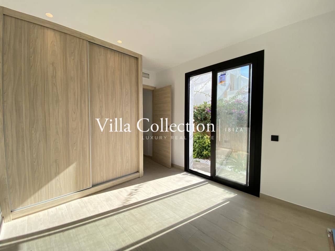 3 quarto Moradia para venda em Santa Eulalia / Santa Eularia com piscina garagem - 950 000 € (Ref: 7921472)