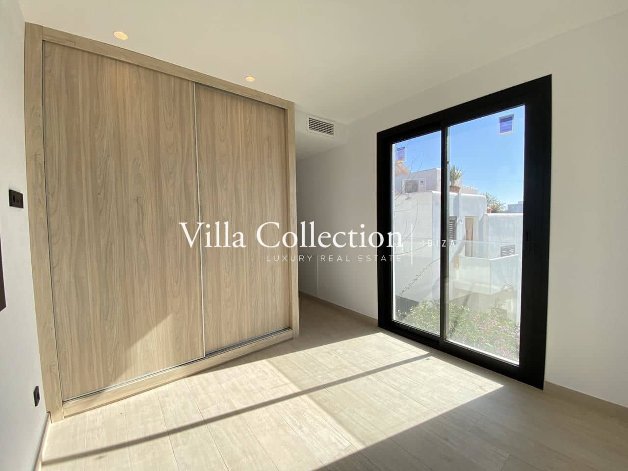 3 quarto Moradia para venda em Santa Eulalia / Santa Eularia com piscina garagem - 950 000 € (Ref: 7921472)