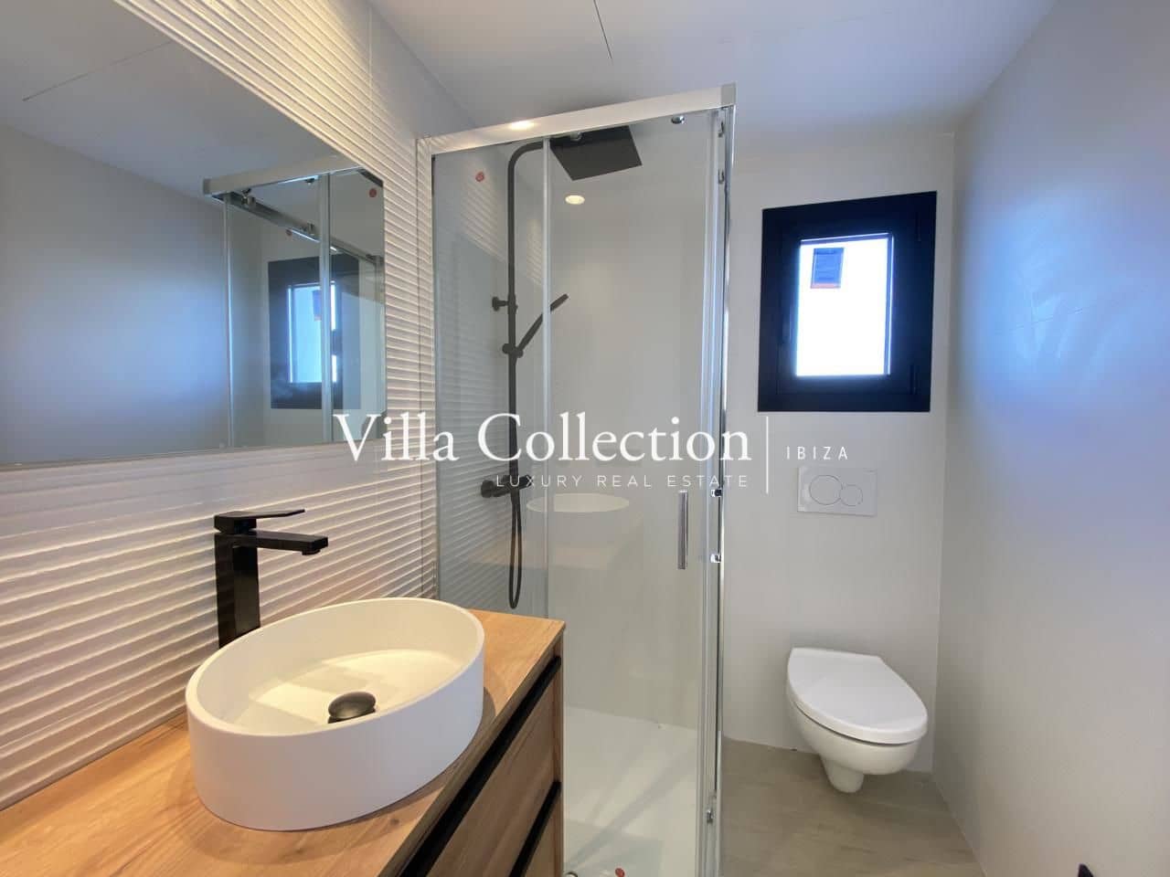 3 quarto Moradia para venda em Santa Eulalia / Santa Eularia com piscina garagem - 950 000 € (Ref: 7921472)