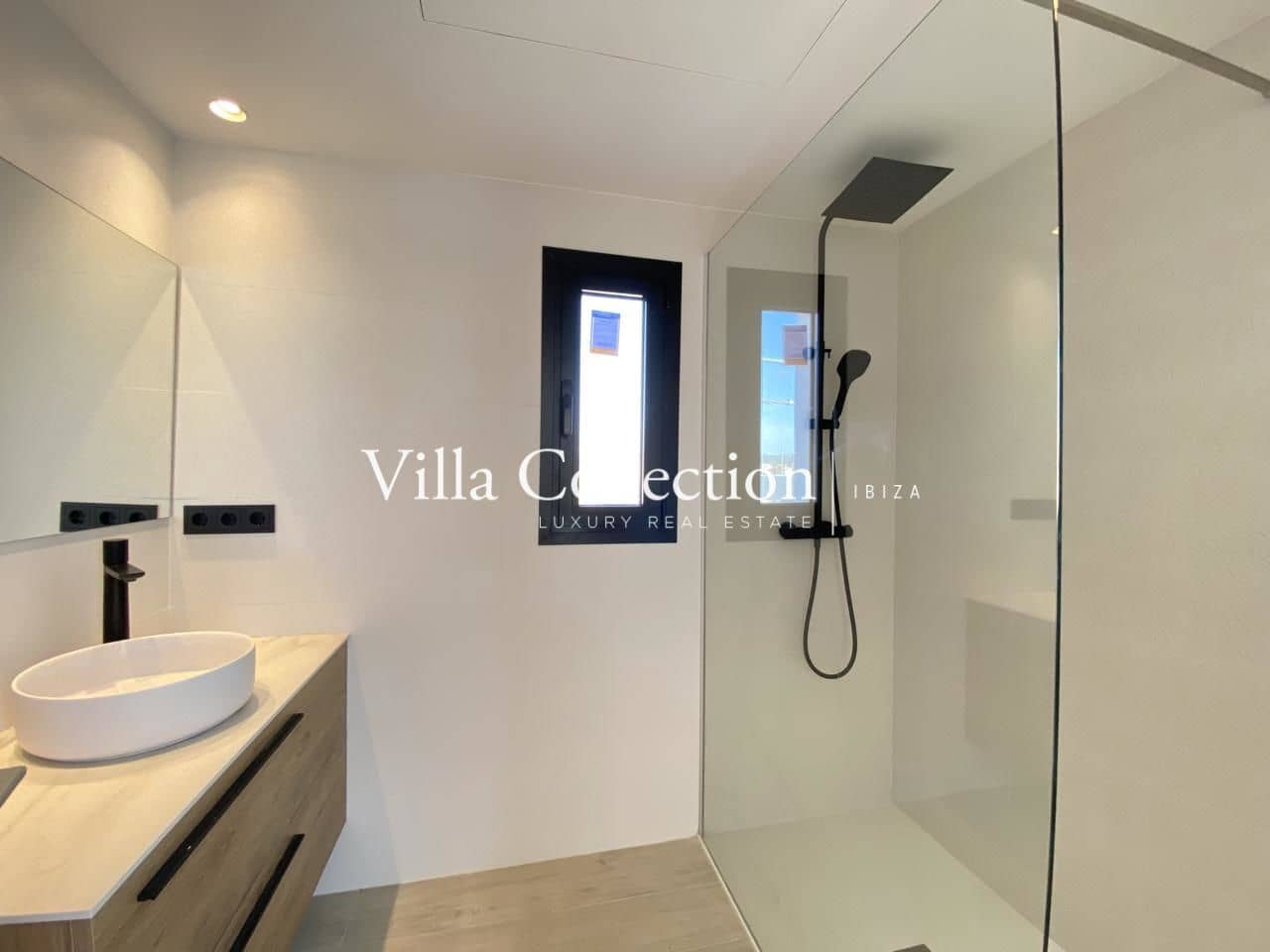 3 quarto Moradia para venda em Santa Eulalia / Santa Eularia com piscina garagem - 950 000 € (Ref: 7921472)