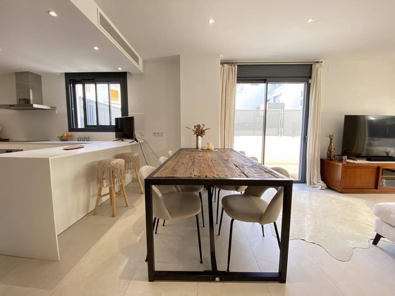 3 sovrum Lägenhet till salu i Santa Eulalia / Santa Eularia med pool garage - 950 000 € (Ref: 8040246)