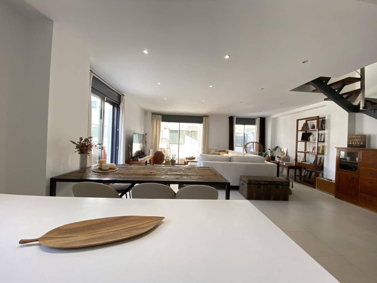 3 sovrum Lägenhet till salu i Santa Eulalia / Santa Eularia med pool garage - 950 000 € (Ref: 8040246)