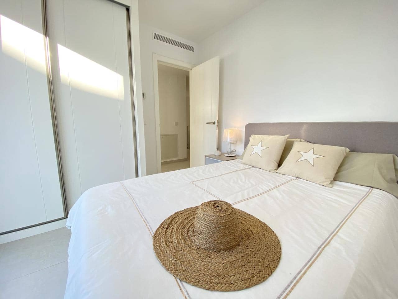 3 sovrum Lägenhet till salu i Santa Eulalia / Santa Eularia med pool garage - 950 000 € (Ref: 8040246)