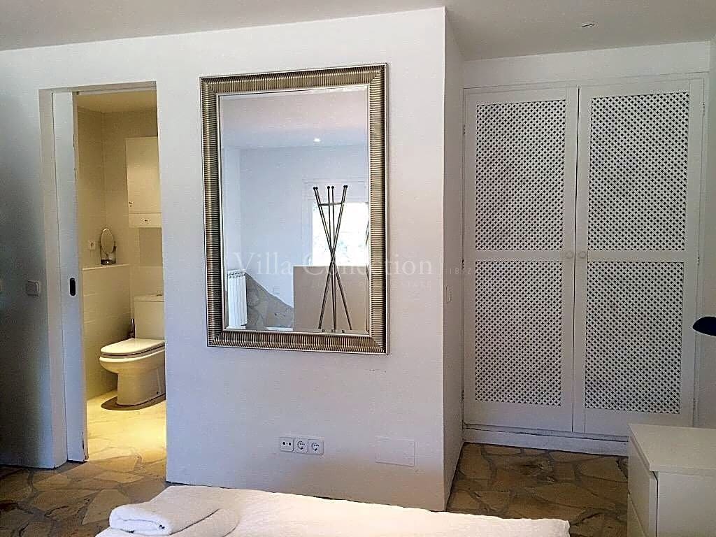 4 makuuhuone Huvila lomavuokrausta paikassa Ibiza kaupunki mukana uima-altaan 
autotalli - 10 000 € (Ref: 8142590)