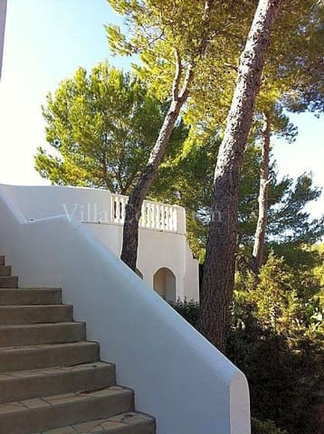 4 makuuhuone Huvila lomavuokrausta paikassa Ibiza kaupunki mukana uima-altaan 
autotalli - 10 000 € (Ref: 8142590)